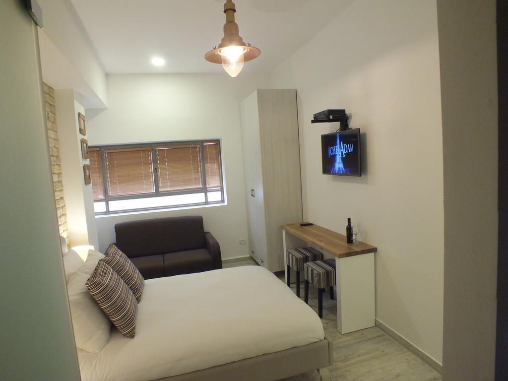 Banker'S Boutique Haifa Quarto foto